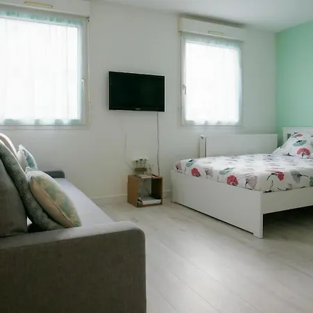 Emplacement Ideal - A Paris - Apartman Bussy-Saint-Georges